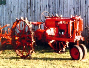 Farmall F-12 Tractor Service & Operators Manual - Owners & Parts Guide